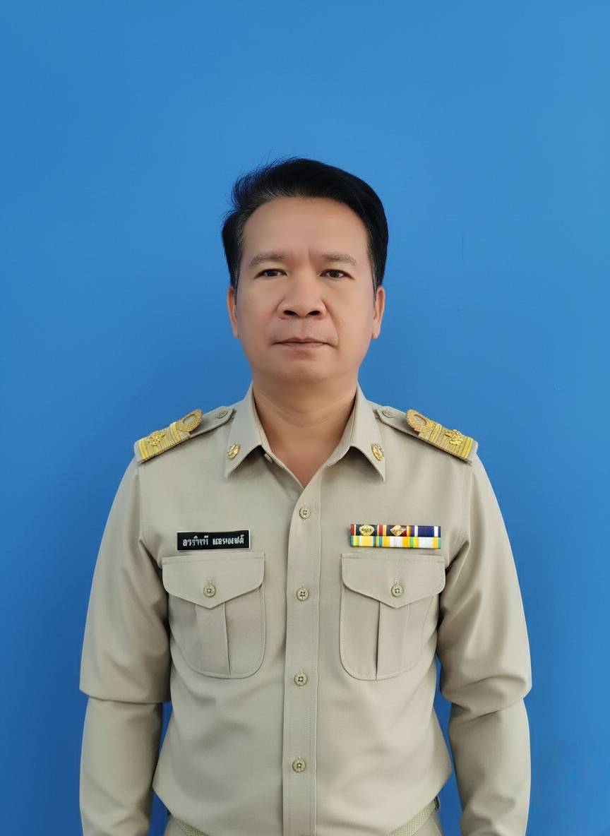 นายวรวิทย์  แสวงผล
