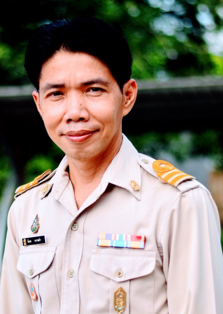 พิภพ  ทรายคำ