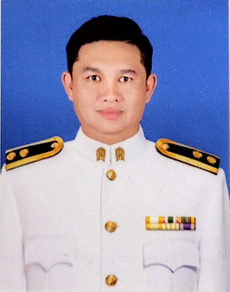 ยุทธนันท์   กามอ้อย
